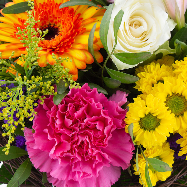 Blumenstrau&szlig; Farbenfroh zum Geburtstag bestellen